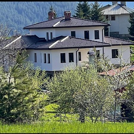 Къща За Гости Меча Стъпка Gela Kültér fotó